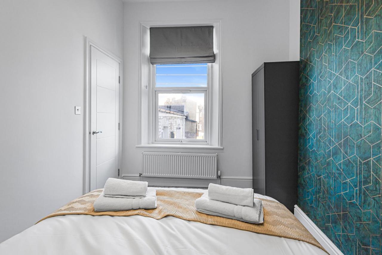 Modern 3 And 2 Bedroom Apartment In Maida Vale London Bagian luar foto
